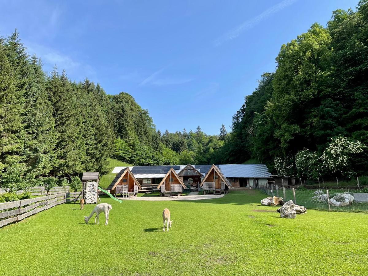 Wooden Cabin Kamna Gorica ภายนอก รูปภาพ