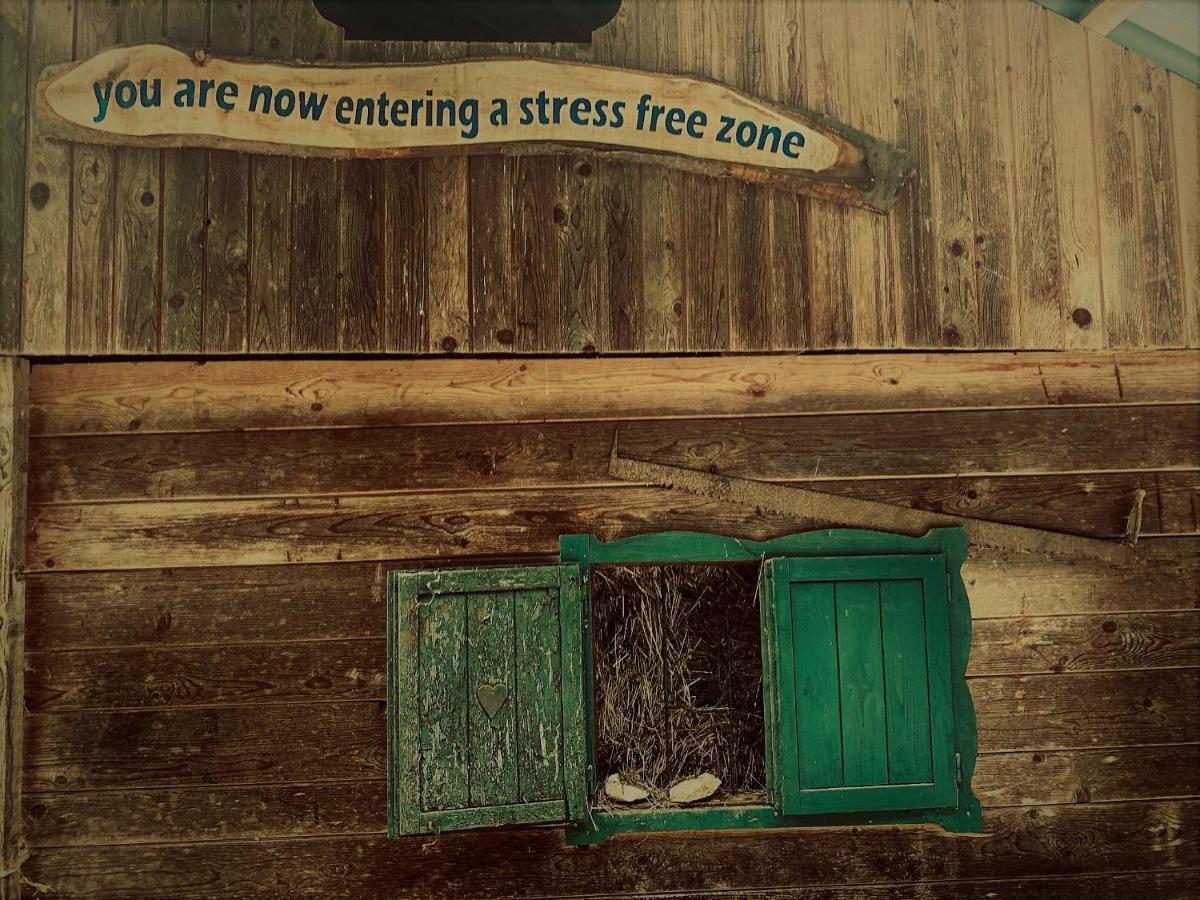 Wooden Cabin Kamna Gorica ภายนอก รูปภาพ